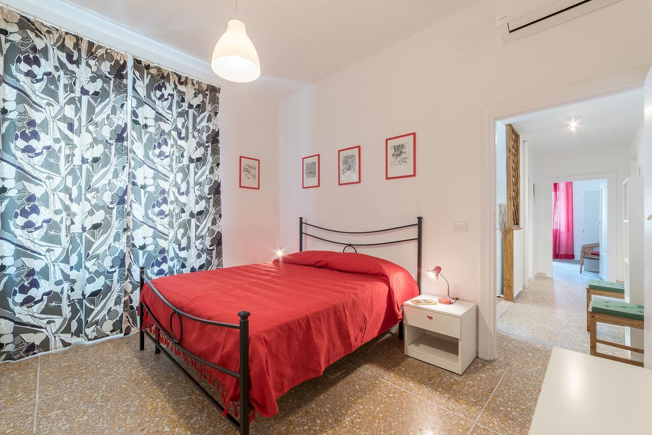 Red & White Vatican Apartment Rome Buitenkant foto